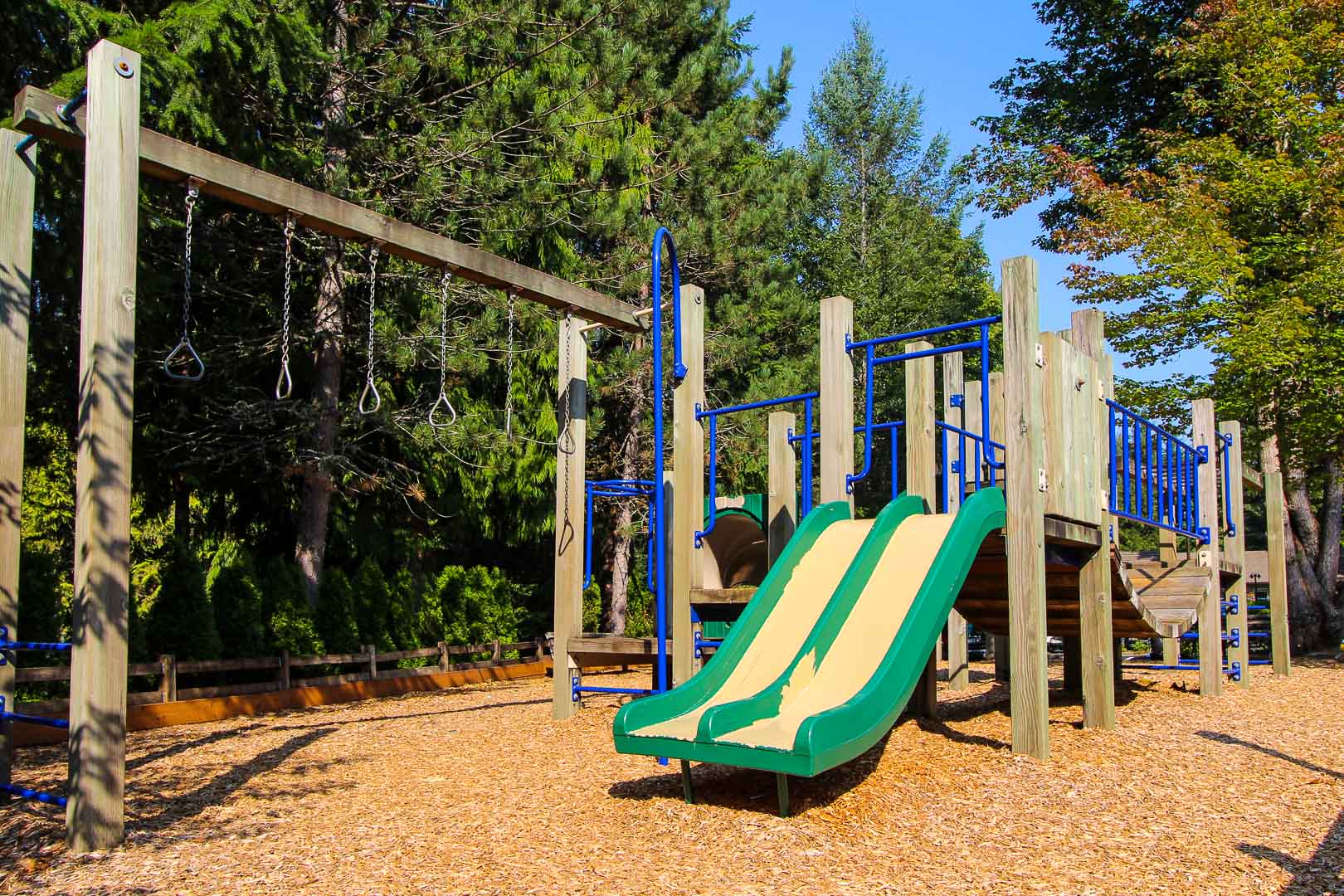 A spacious outdoor playground at VRI's Whispering Woods Resort in Oregon.